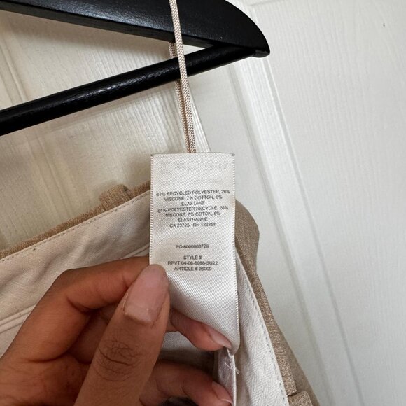 Aritzia Effortless Pant - Heathered Oakwood, Size 4 - Picture 6 of 11